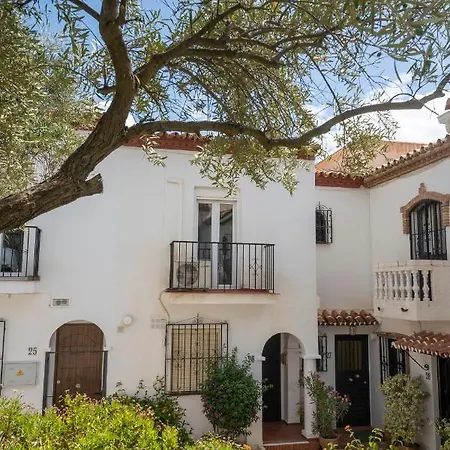 Hacienda 26 Menyber Villa Nerja Buitenkant foto